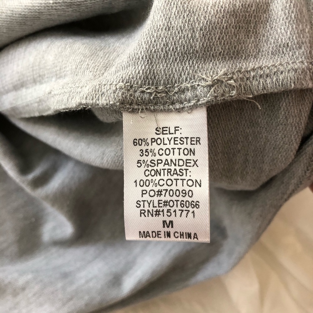 3/$36 GILLI grey long sleeve tee with lace sleeves - Picture 8 of 8